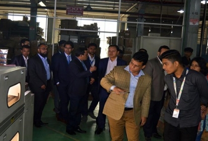 ওয়ালটন শিল্প কারখানা পরির্দশনে ড্যাফোডিল শিক্ষার্থীরা